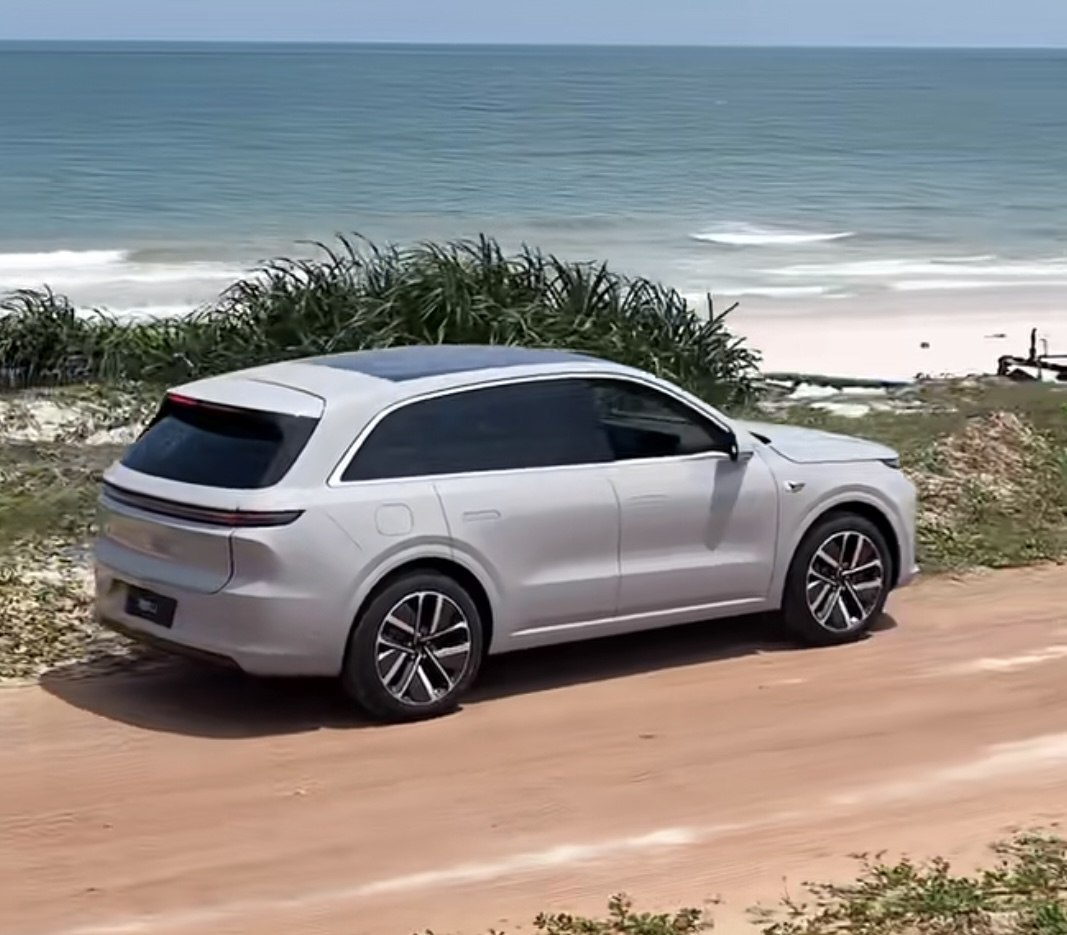 江铃福特官宣烈马国产后价格,福特烈马suv全部颜色