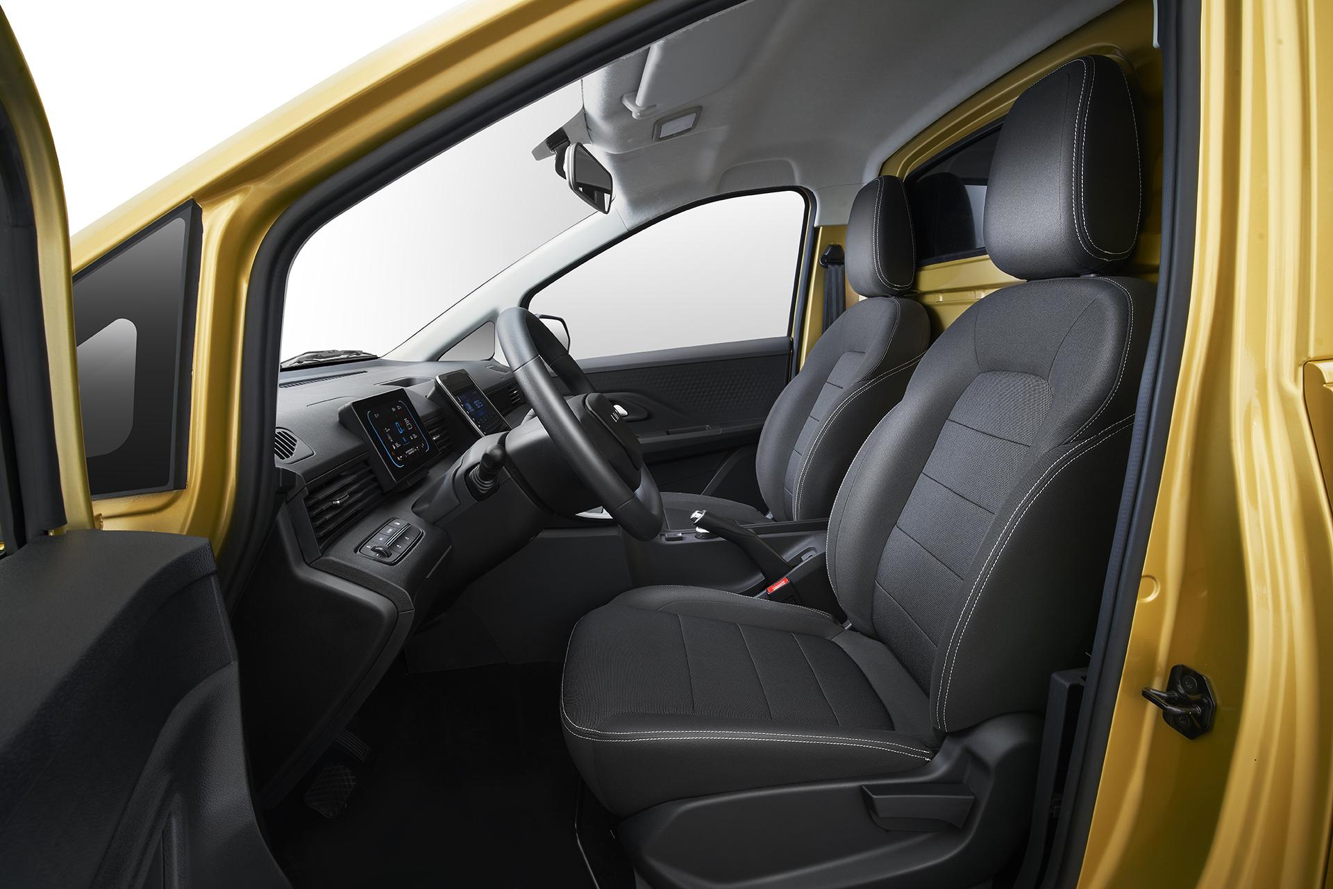 五菱混动微卡评测,五菱微卡最新款车