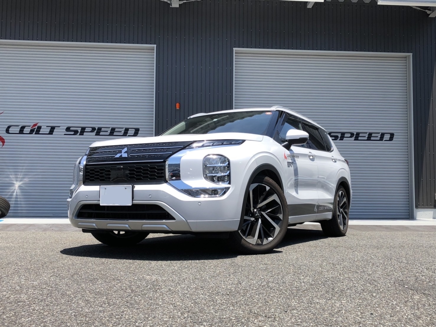 08年三菱欧蓝德改装效果图,三菱欧蓝德内饰改装最佳方案