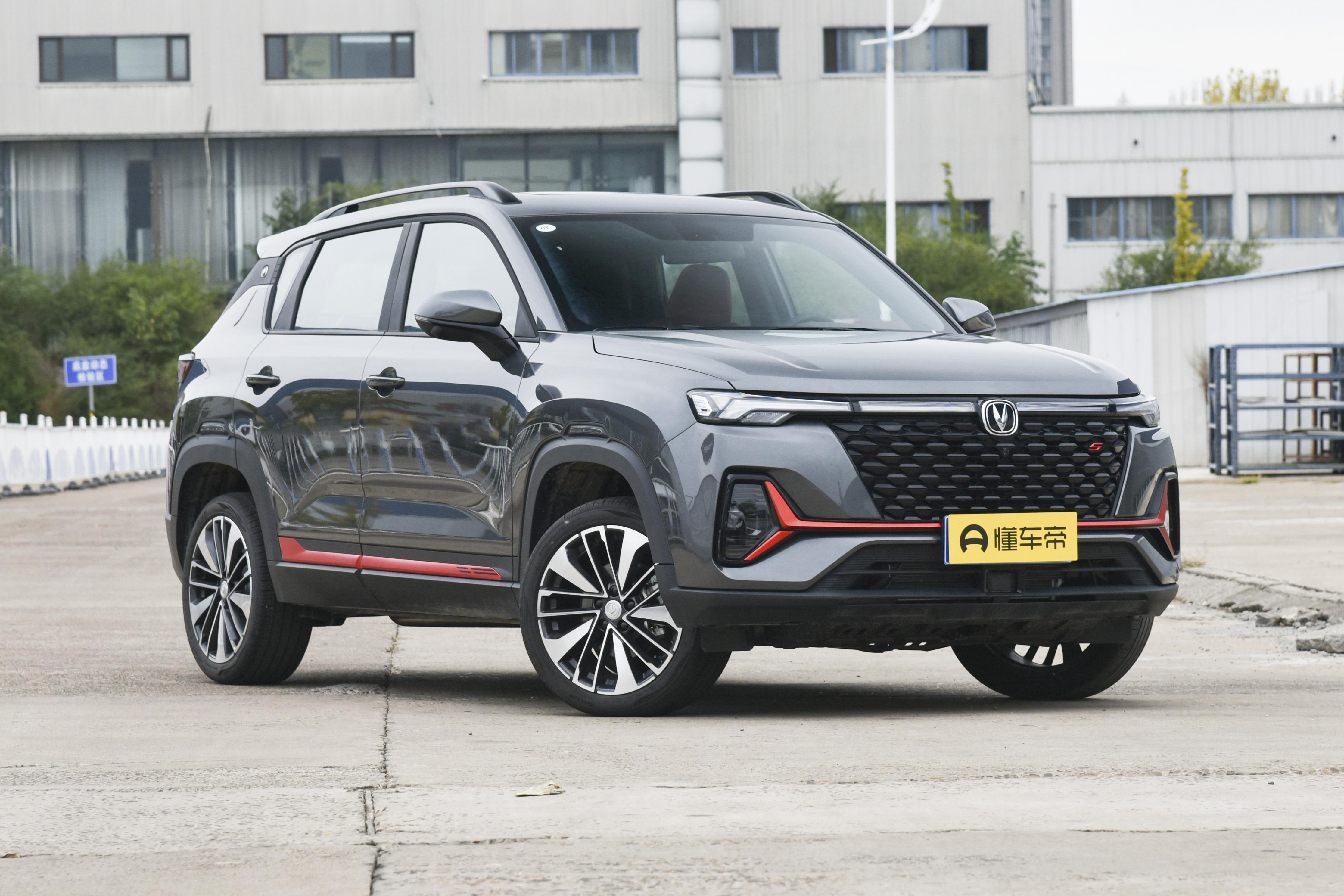 年轻人开什么车最经济实惠好,适合工薪阶层开的省油耐用5种车