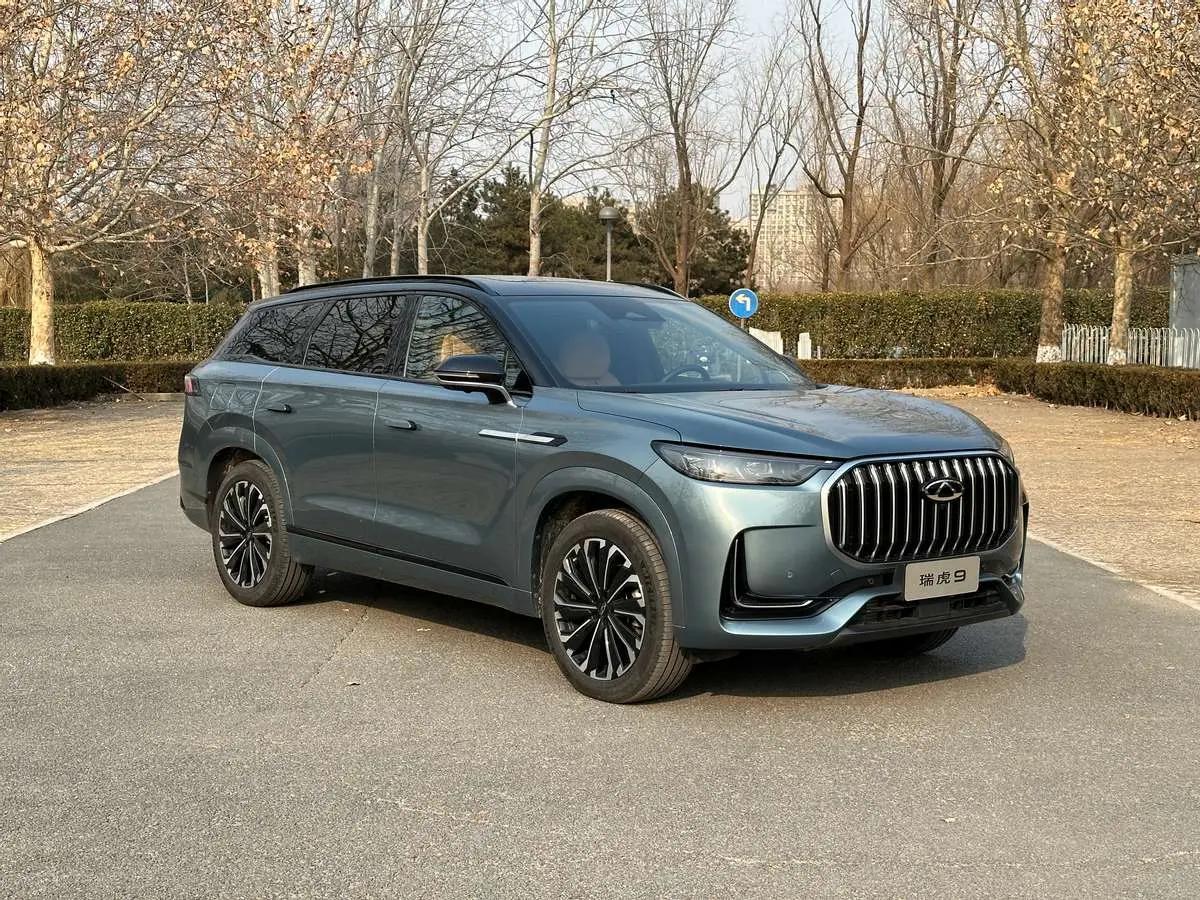 奇瑞瑞虎92024款与2023款的区别,奇瑞瑞虎9和瑞虎8pro实际大小对比