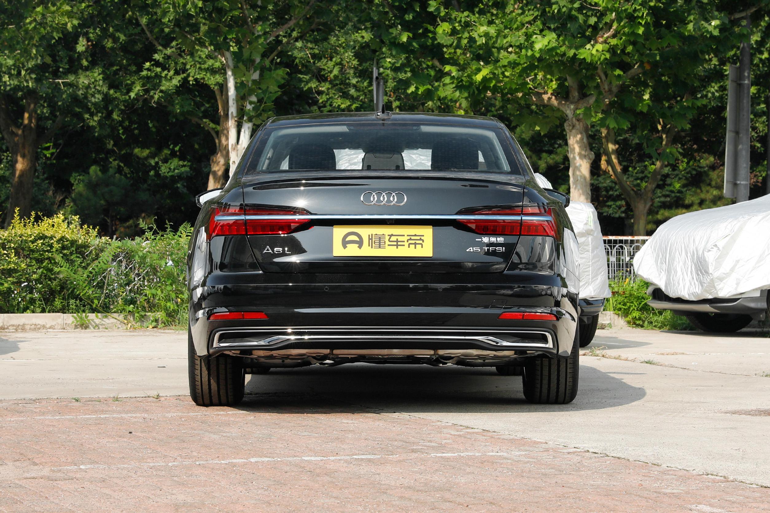 奥迪a6l的双离合对比采埃孚8at,2.8四驱奥迪a6双离合咋样