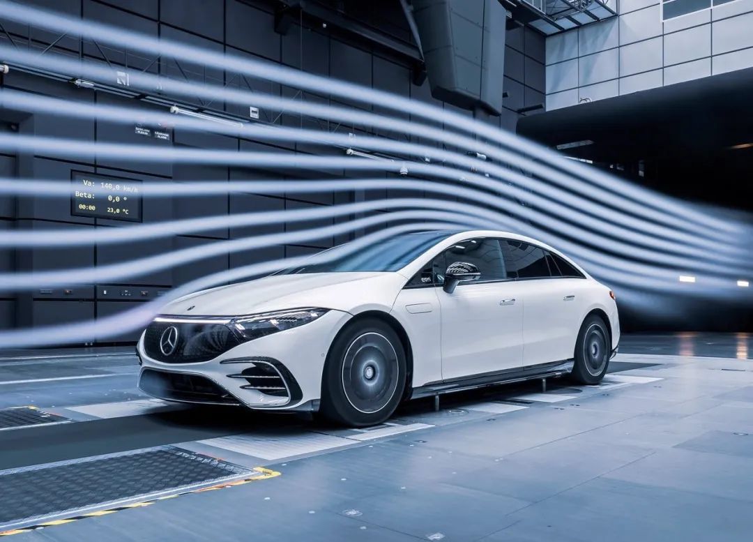 奔驰电动车2022款eqs,eqs纯电动车售价