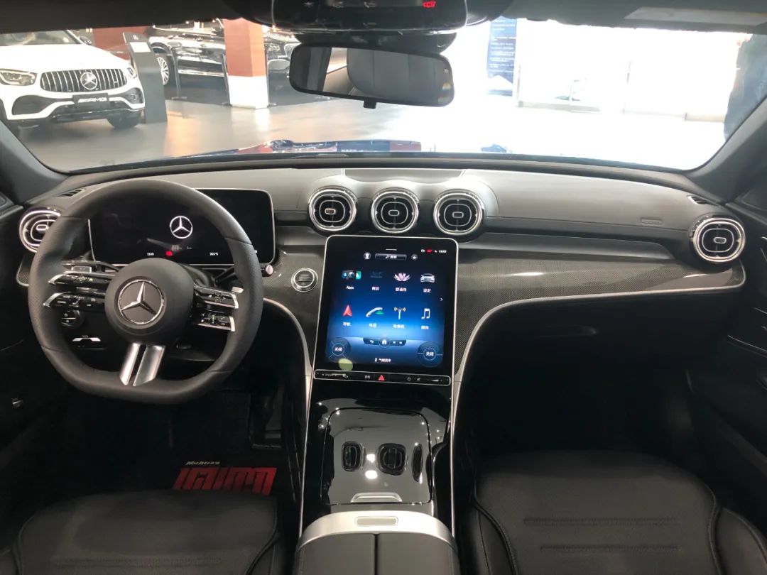 宝马3系和m340i哪个好,进口宝马3系40i