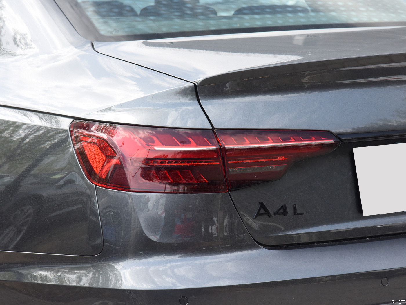 年轻人首选的豪华座驾一汽奥迪a4l,奥迪a4l豪华动感星夜版值得买吗