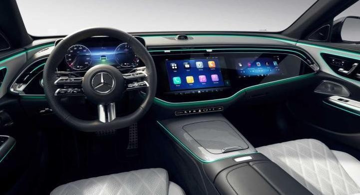 全新奔驰e内饰氛围,新款e级奔驰内饰氛围灯