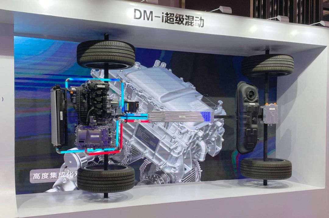 三款车型简单对比吉利银河l7,吉利新能源银河l7正式量产