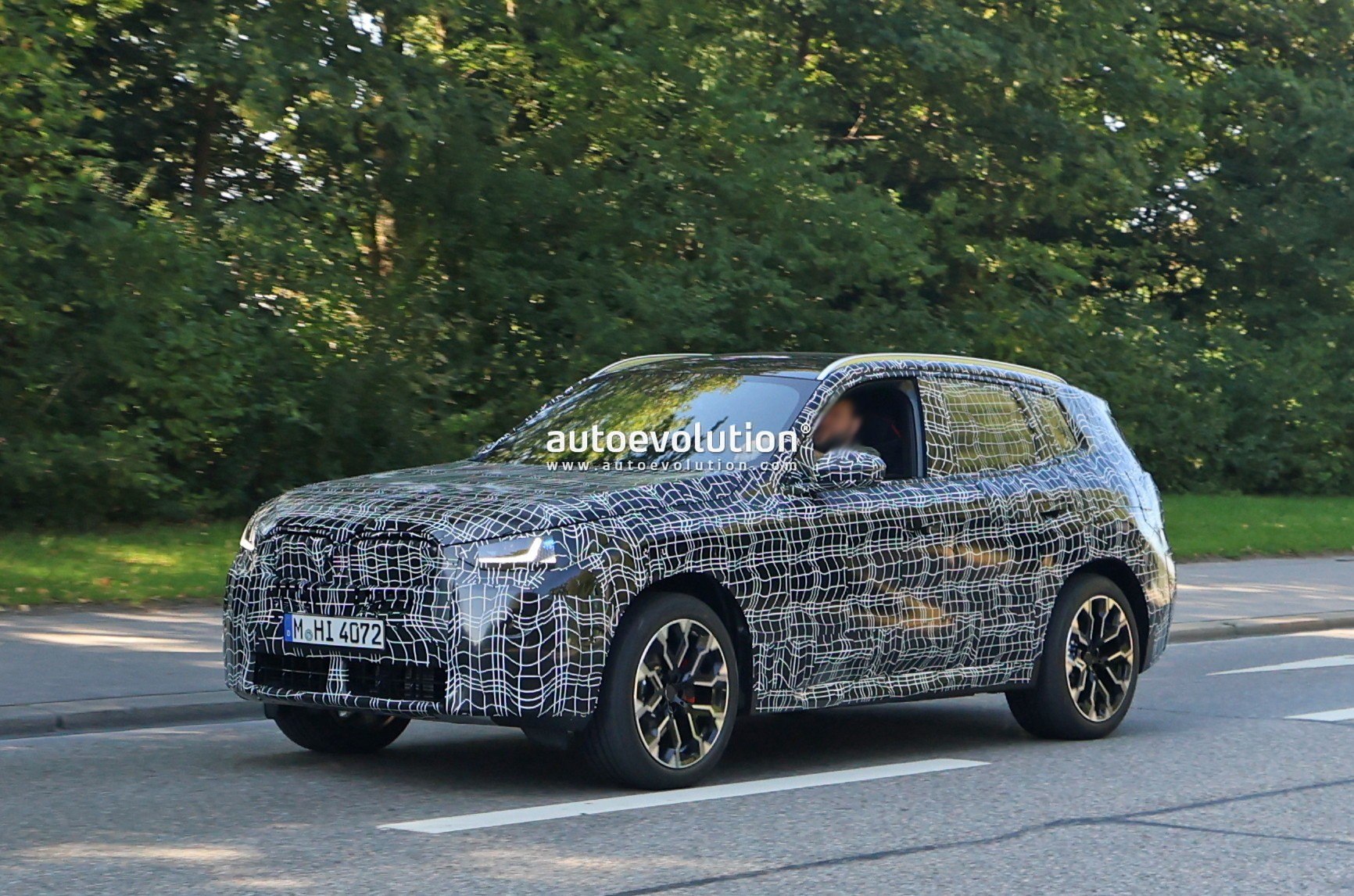 宝马全新一代x3曝光奔驰glc,宝马全新X3谍照