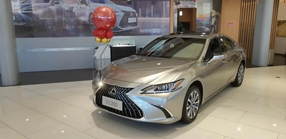 上半年豪车保值率排名：奔驰力压宝马，林肯居然跌破60%