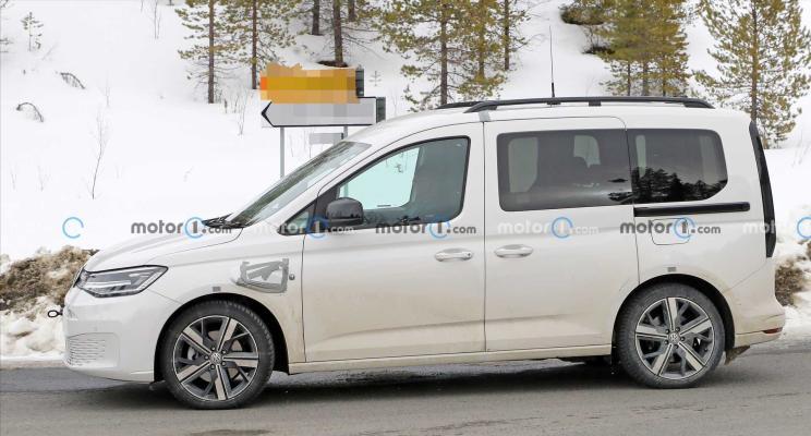 新款大众开迪海外谍照曝光，外观内饰全面升级，定位多功能MPV