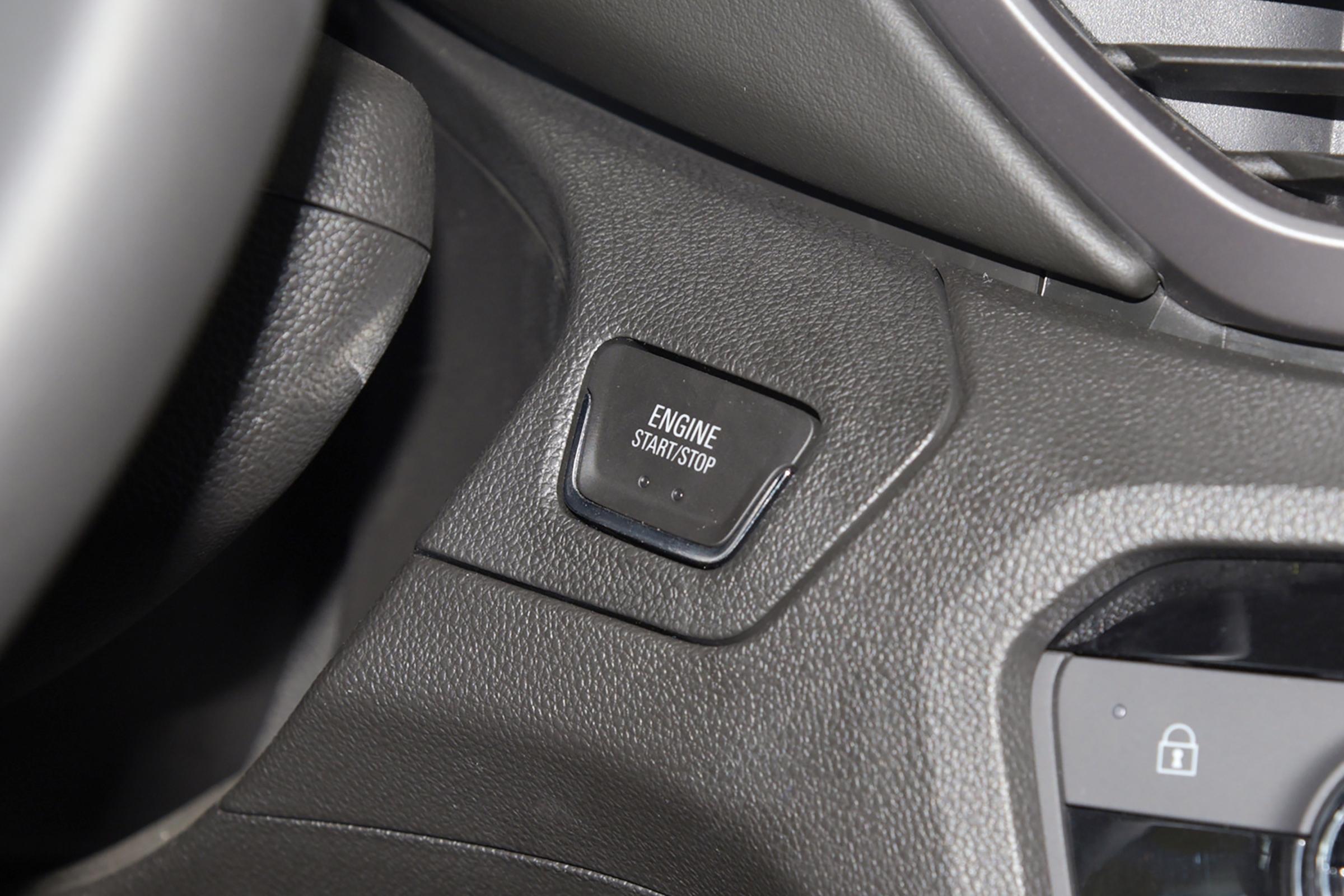 雪佛兰沃兰多轻混啥意思,十款最佳7座mpv雪佛兰沃兰多