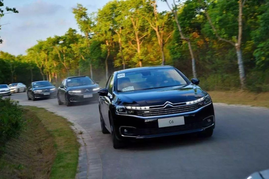 15万买了雪铁龙C6，才开了6000公里，车主分享真实用车感受