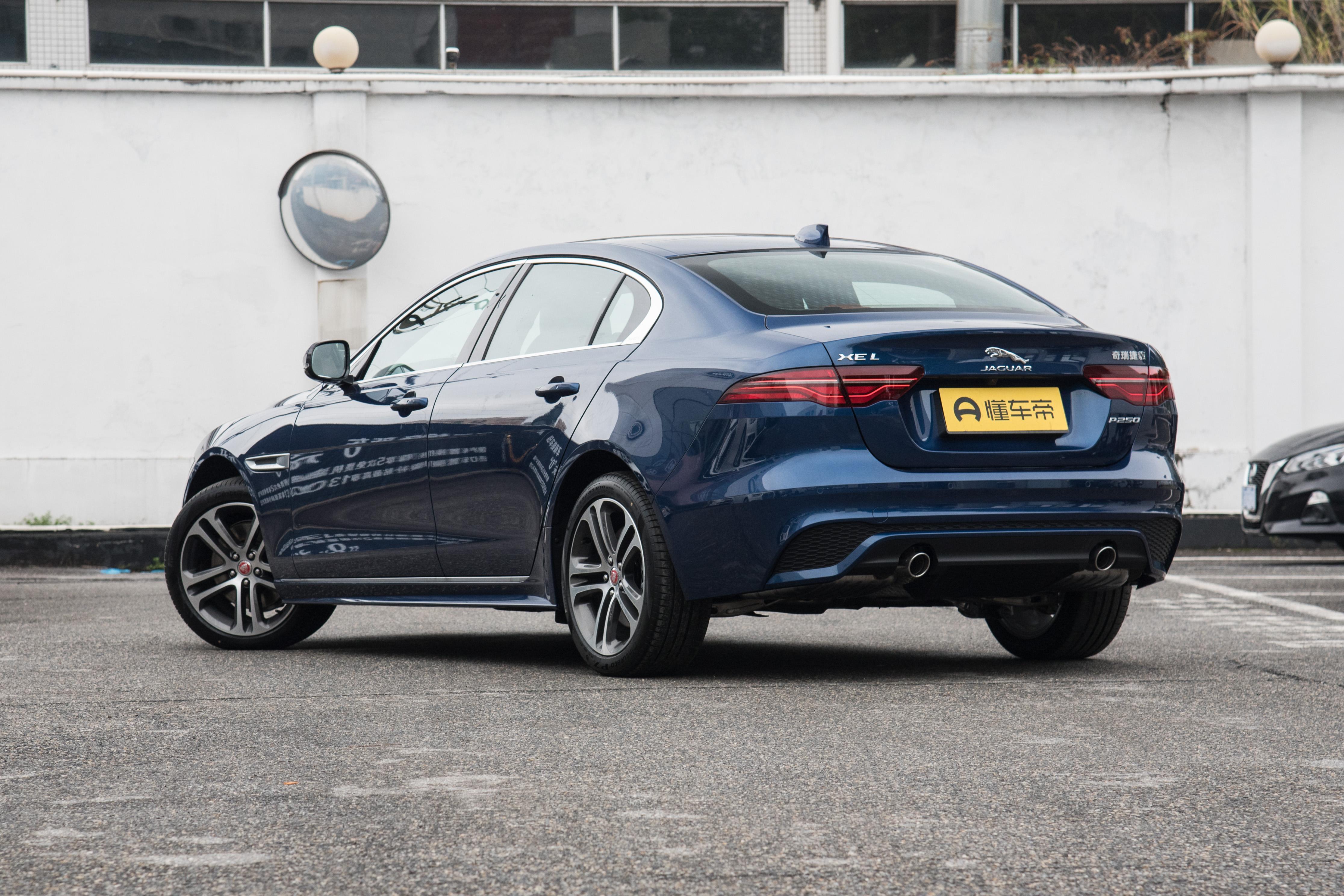 捷豹xel是8at吗,捷豹XEL低配落地价