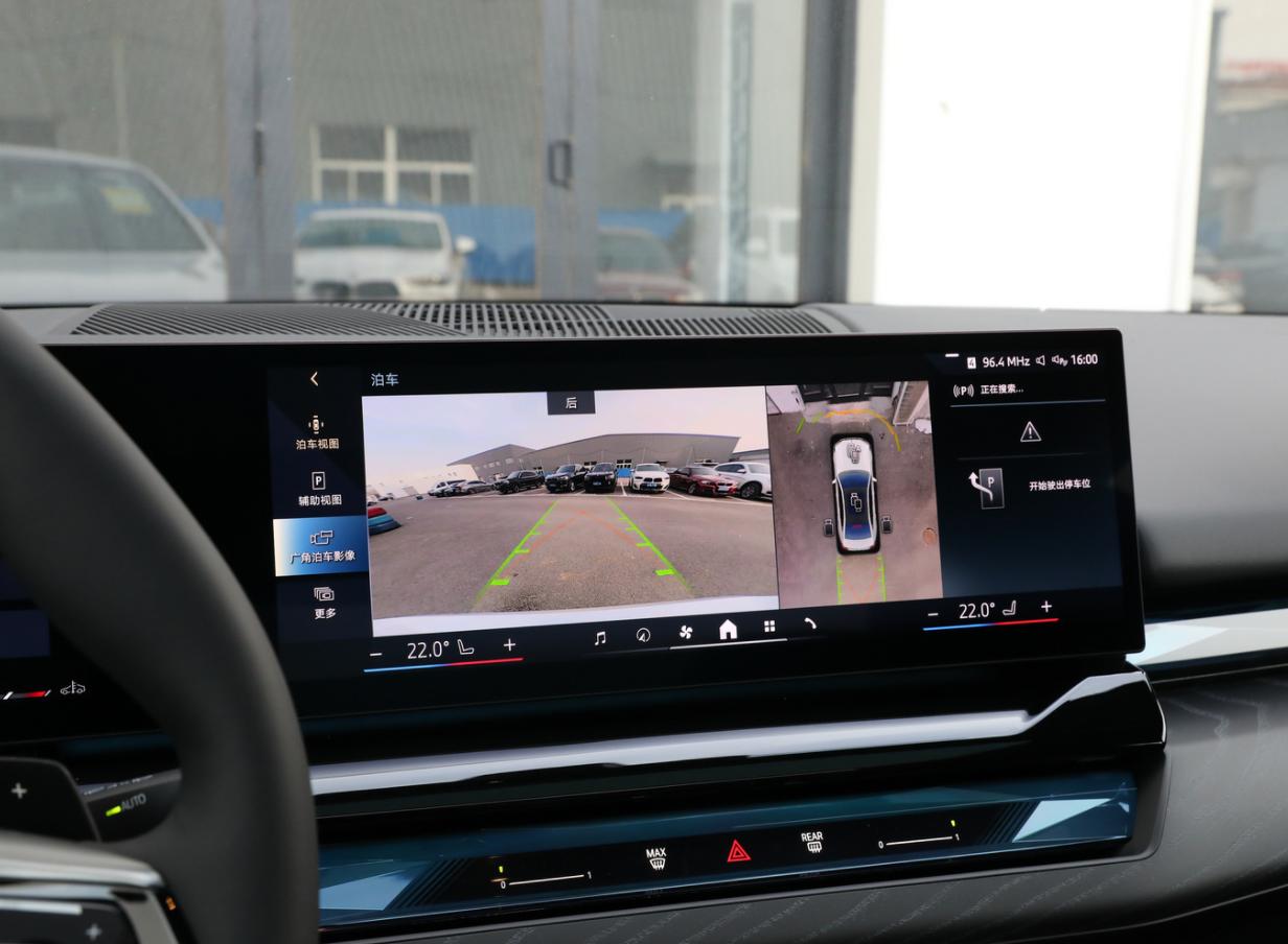 2024款宝马5系插混最新消息,50多万新款宝马五系