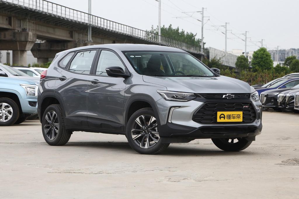 雪佛兰创酷大灯灯泡更换视频,创酷拆大灯灯泡方法