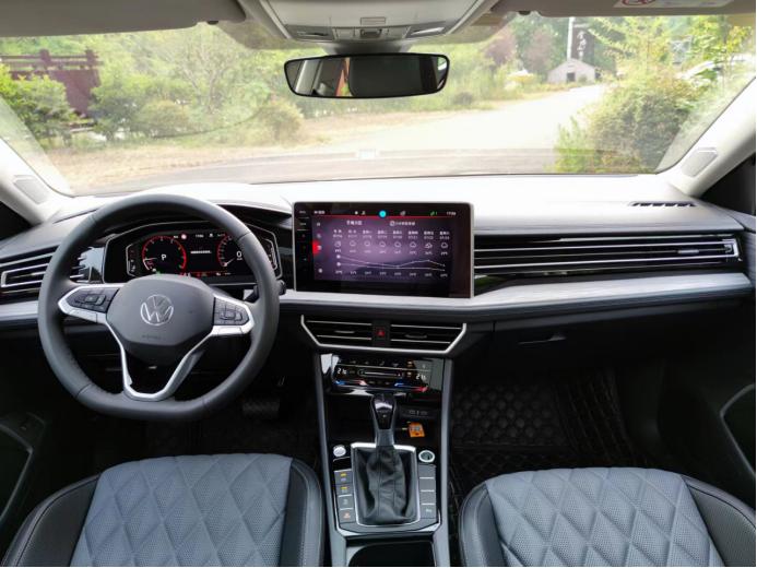 君威1.5t和速腾1.4t谁值得买,速腾1.4t和思域1.5t哪个更好