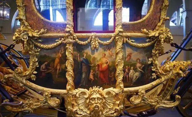 英国国王车子,英国王室价值连城的皇冠