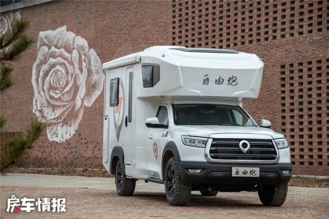 北京大空间房车价格30-40万左右,目前适合购买什么样的房车