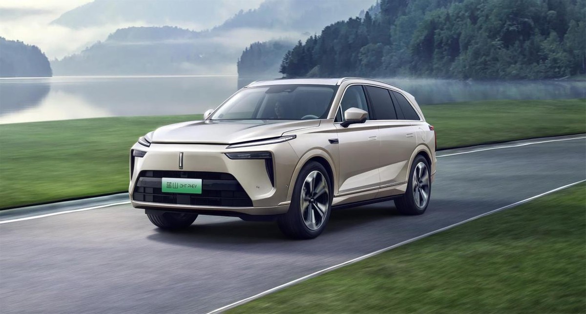 2023国产车销量排行榜前十名汽车,长城h6长安cs75plus奇瑞瑞虎8