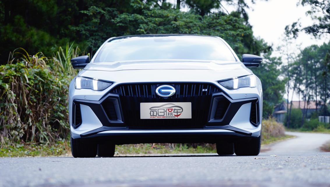 影豹2023j20高能混动油耗,影豹j20高能混动优缺点