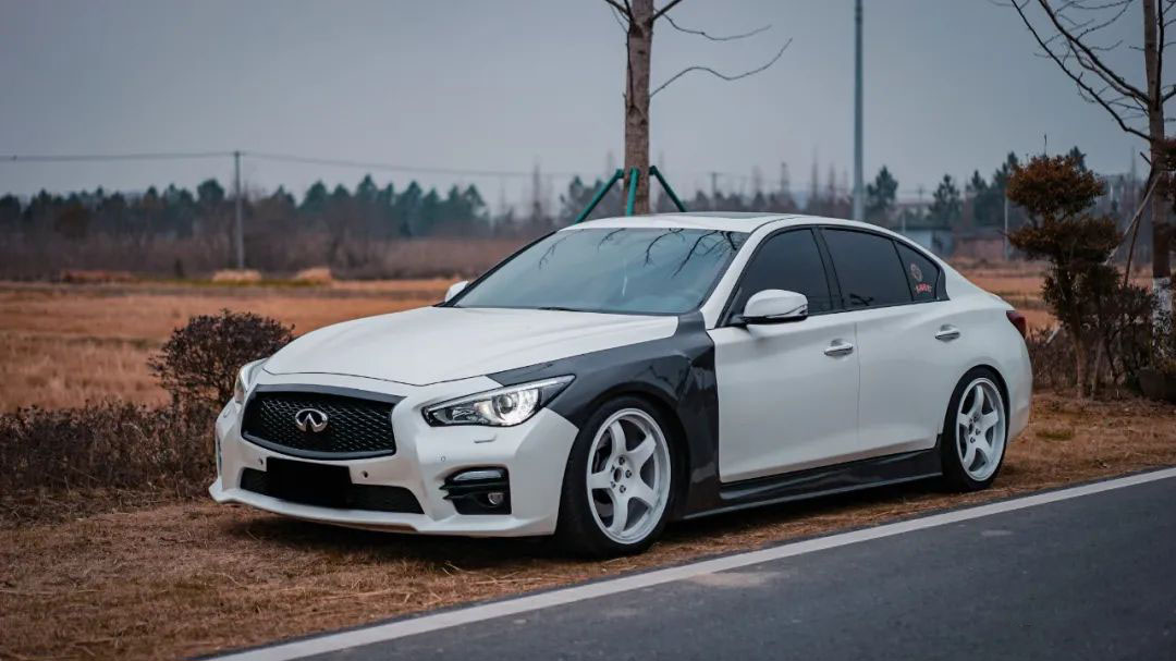 英菲尼迪q50姿态,沉浸式体验英菲尼迪q50l2018