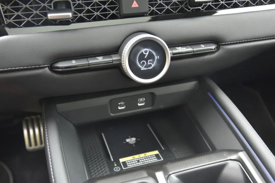 十一代雅阁改雅阁中网,十一代雅阁好还是十一代索纳塔好