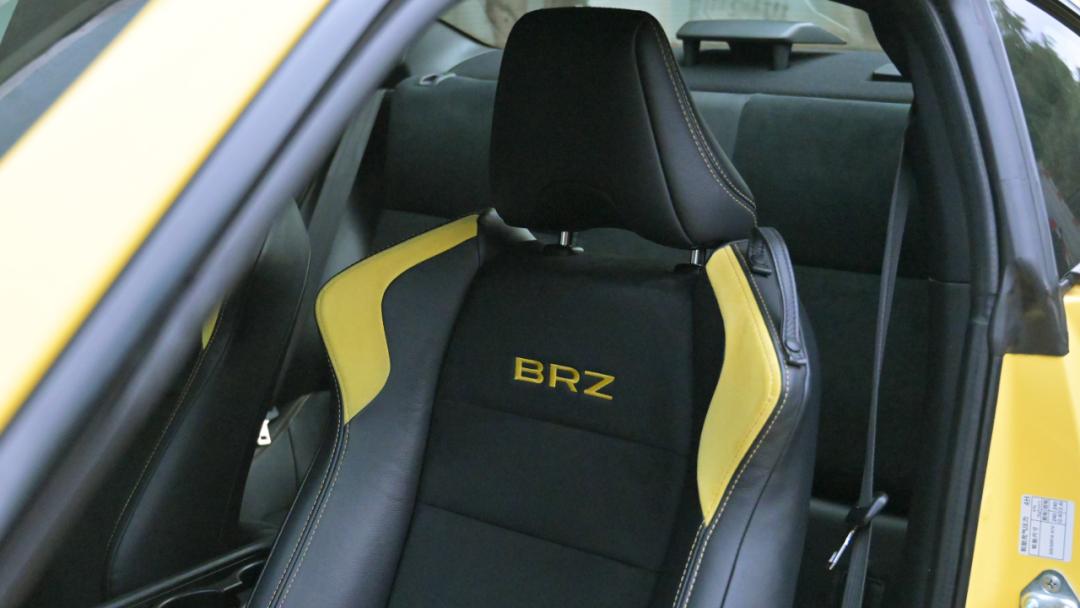 二手别克君威gs值得购买吗,黑色12款别克君威gs