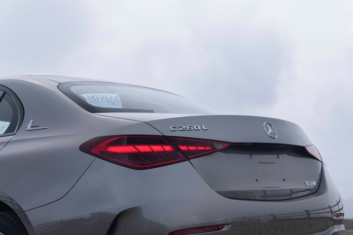 抢先全新奔驰c级全方位详细测评,试驾全新一代奔驰C级