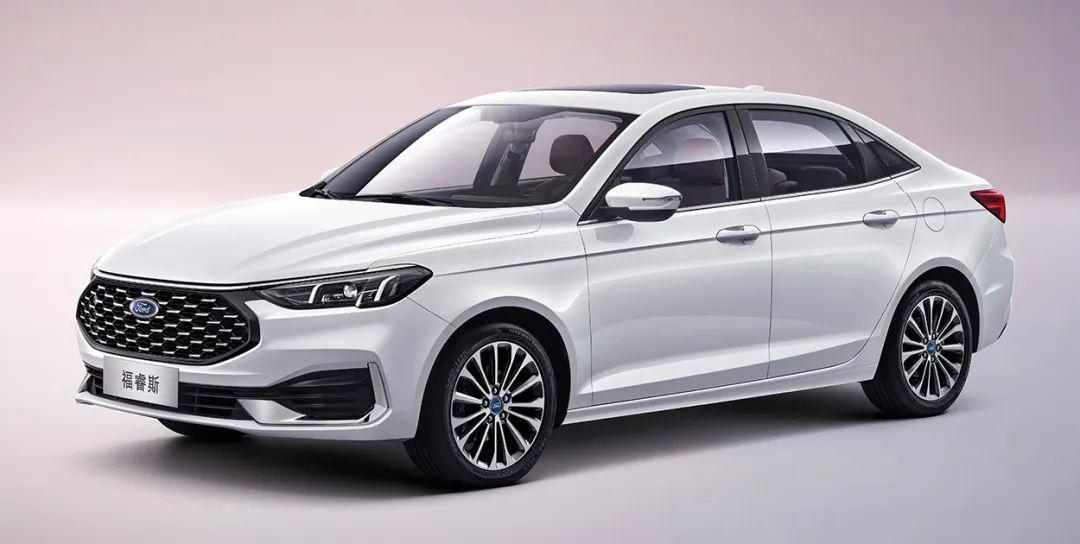 新福克斯自动挡换不了挡,福克斯变速箱是双离合还是6at