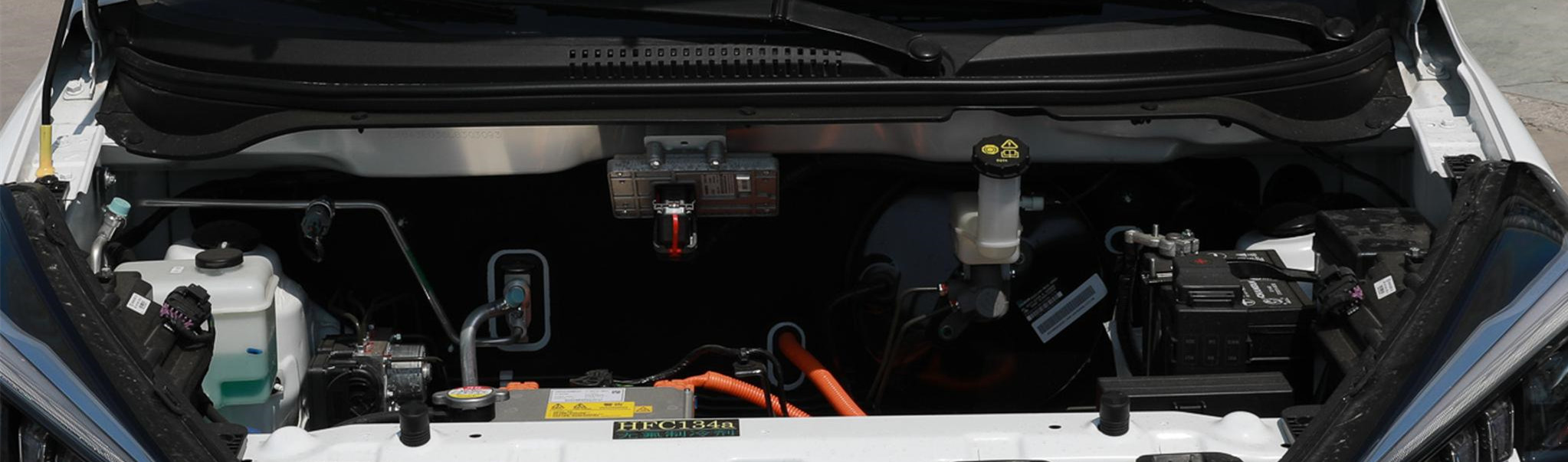 奔奔estar续航是310还是301,长安奔奔20款和21款哪个好