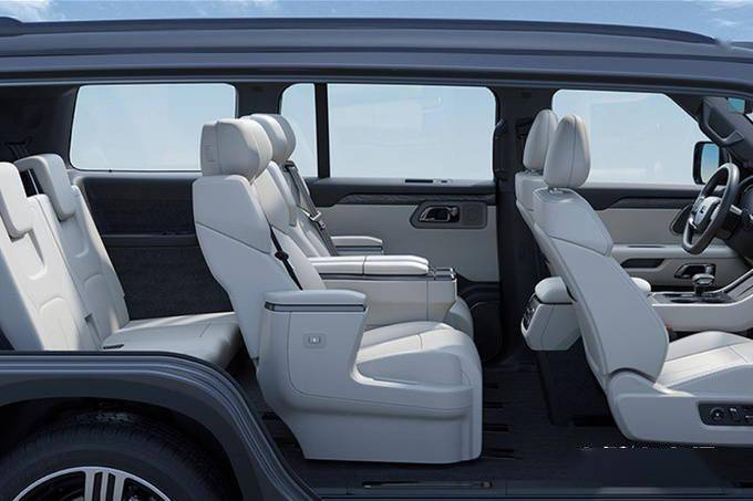 大型suv推荐路虎卫士,国产路虎卫士哪款最好