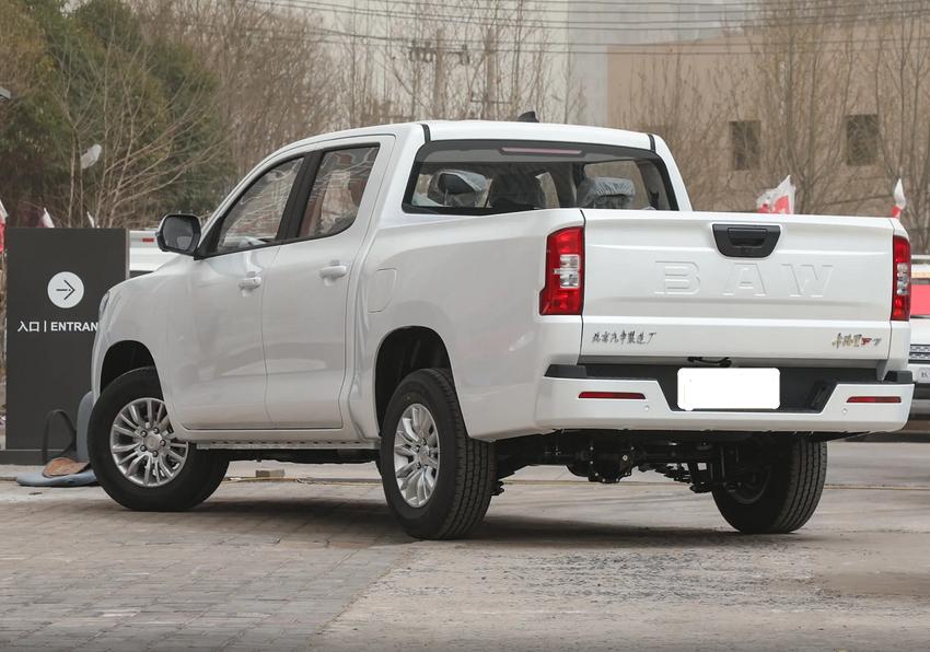 50-70万值得入手的几款皮卡,最新款的中型皮卡