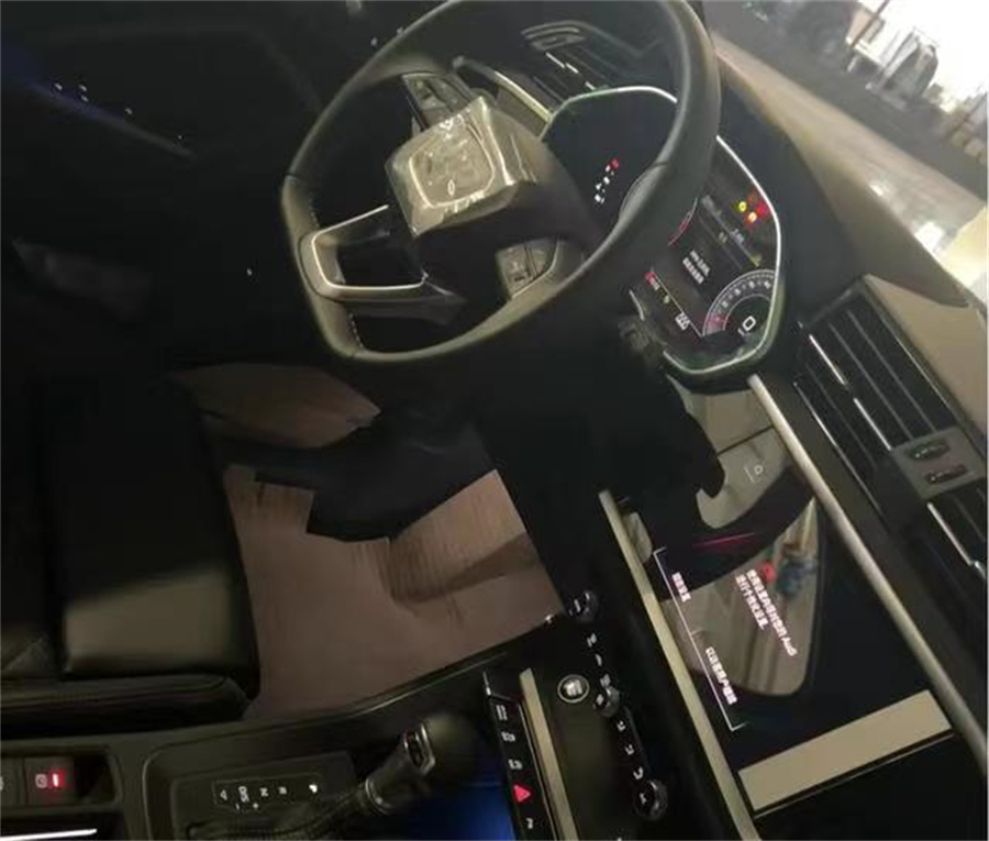 奥迪q3新款19万落地价,奥迪q3sportback40tfsi时尚型