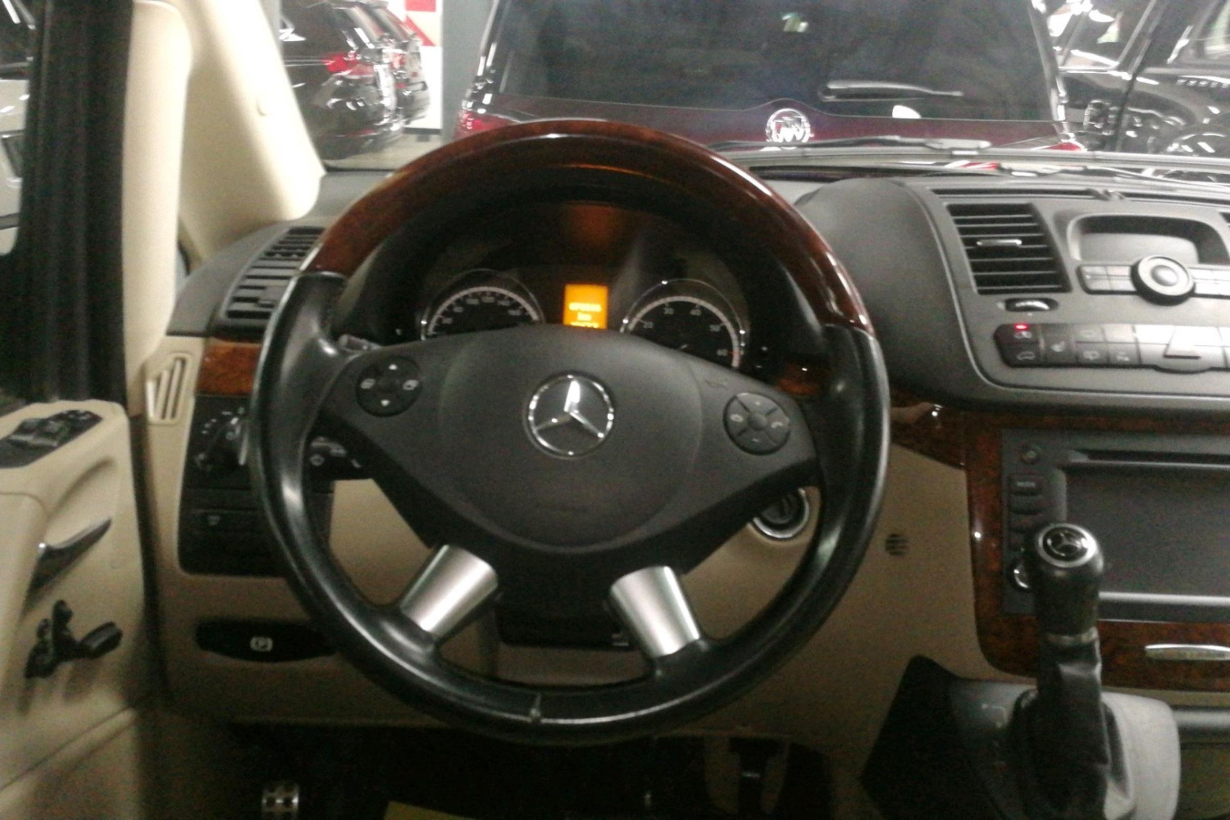 2021即将上市中大型mpv,奔驰商务唯雅诺最新款