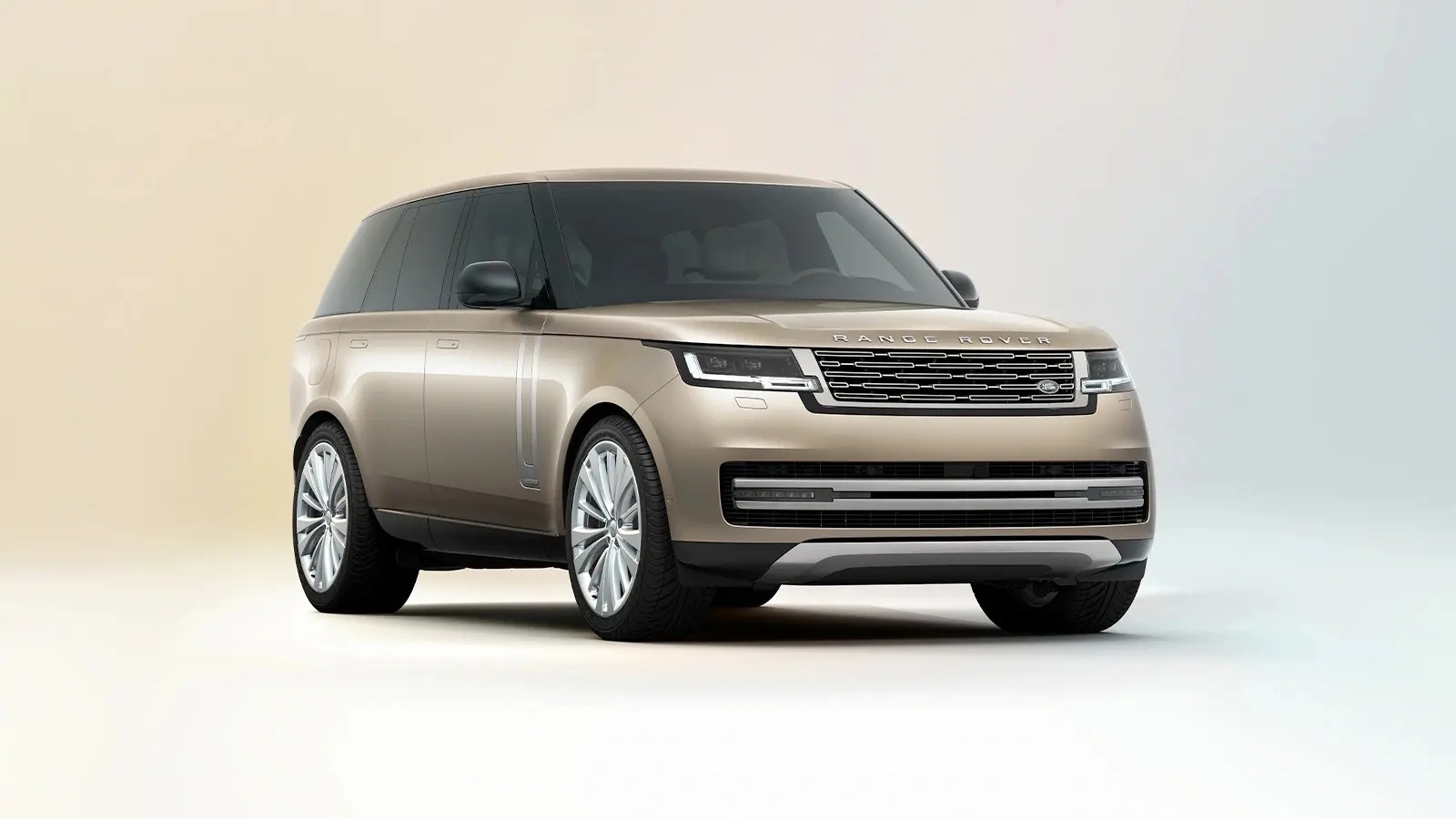 天津路虎揽胜142万,2023款入门版路虎揽胜运动落地价