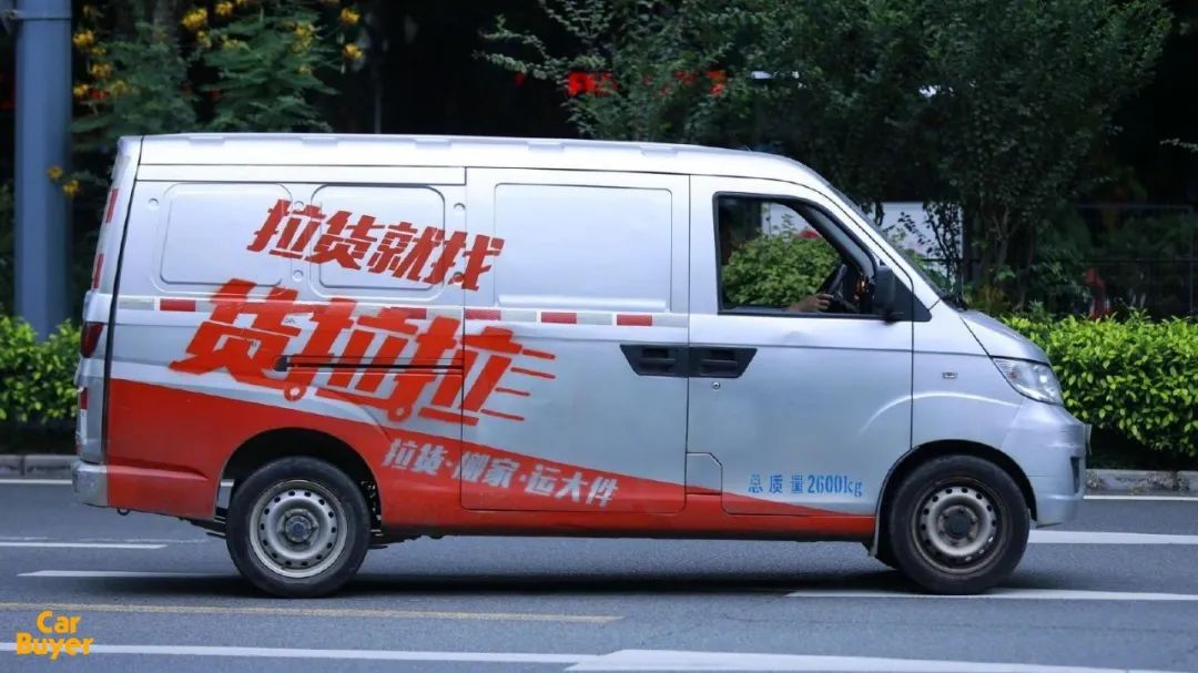 货拉拉为什么有人要纯电动车呢,滴滴货拉拉新能源车