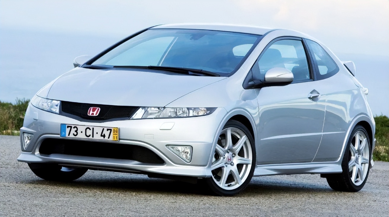 新思域两厢版实车曝光,情怀老车思域1.8l自动