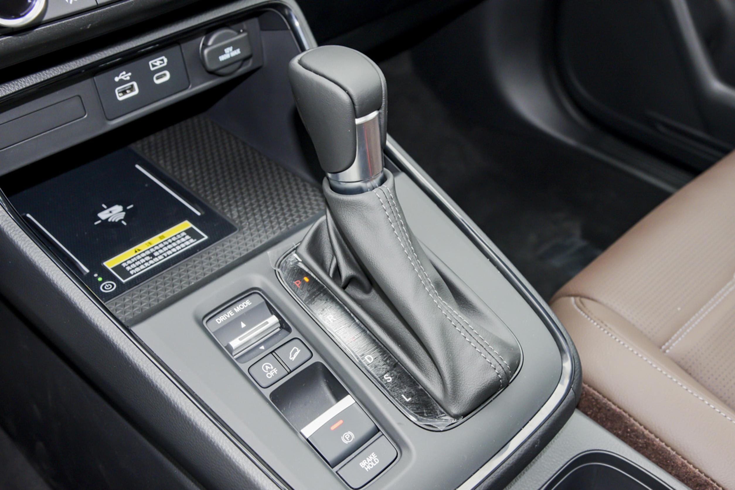 本田大空间mpv,大空间五座suv本田urv值得选