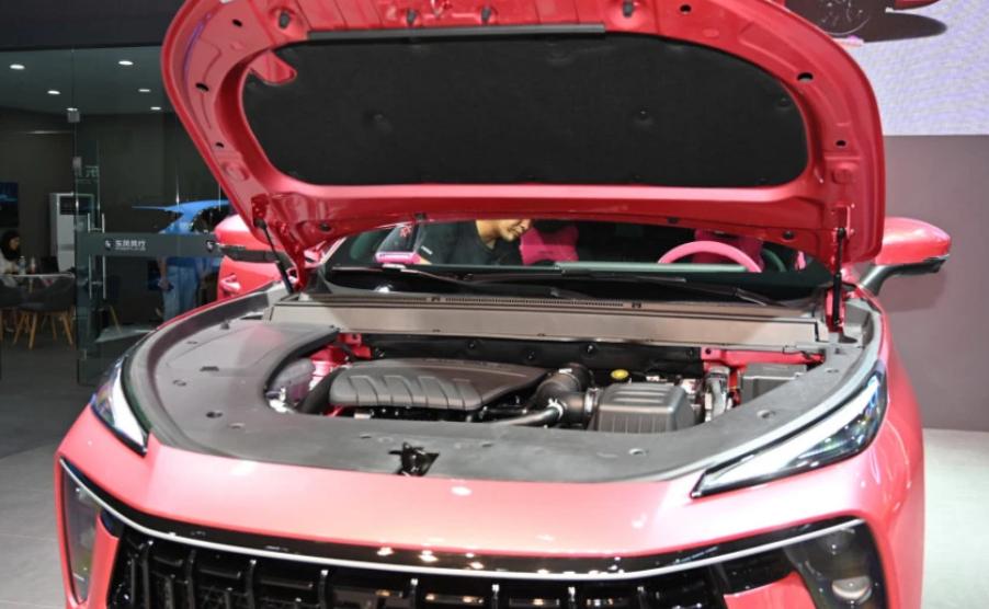 一款适合女生开的高颜值小型车,三款简单易上手的入门小车推荐