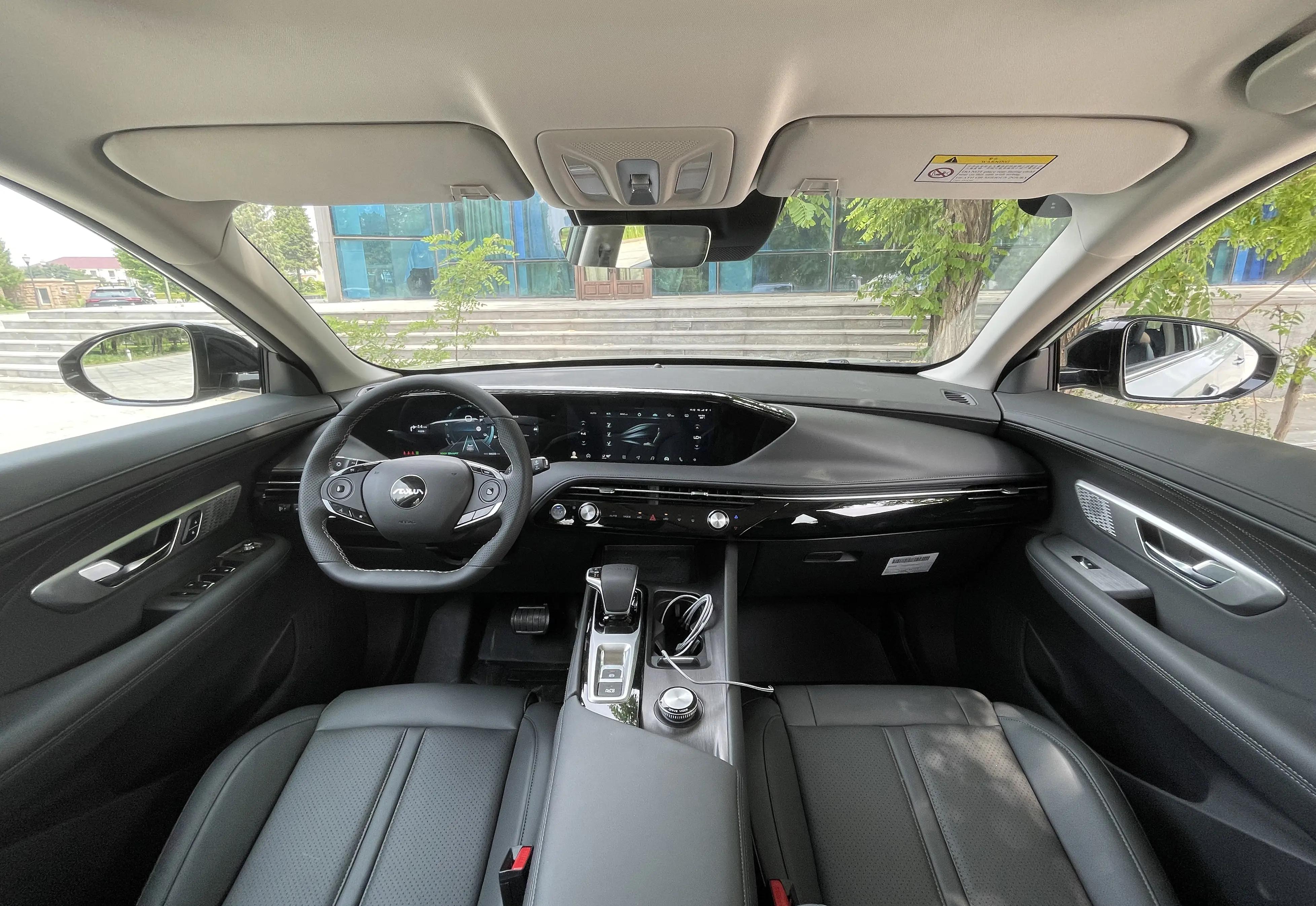 东风风神皓极马赫双擎评测,东风风神皓马赫双擎敢梦版落地价