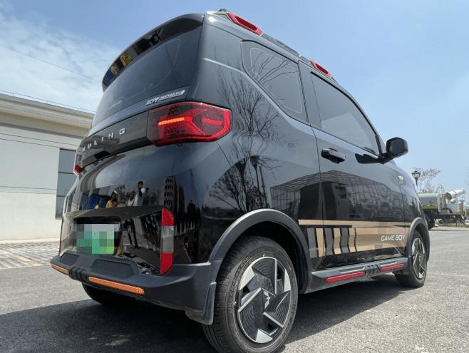 宏光minievgameboy更多配置曝光,宏光minievgameboy拆车