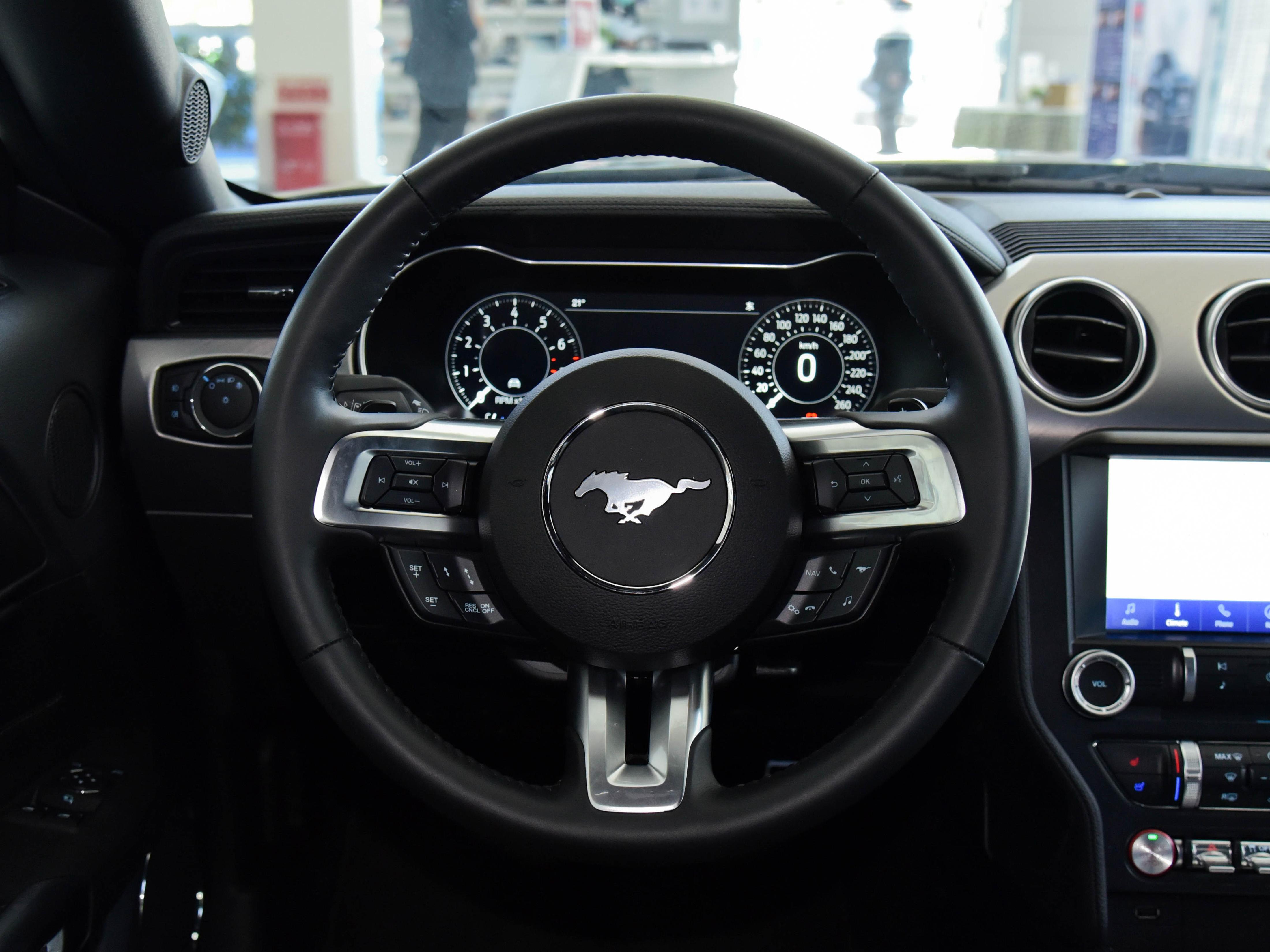 美式肌肉车30万左右,美式肌肉跑车推荐