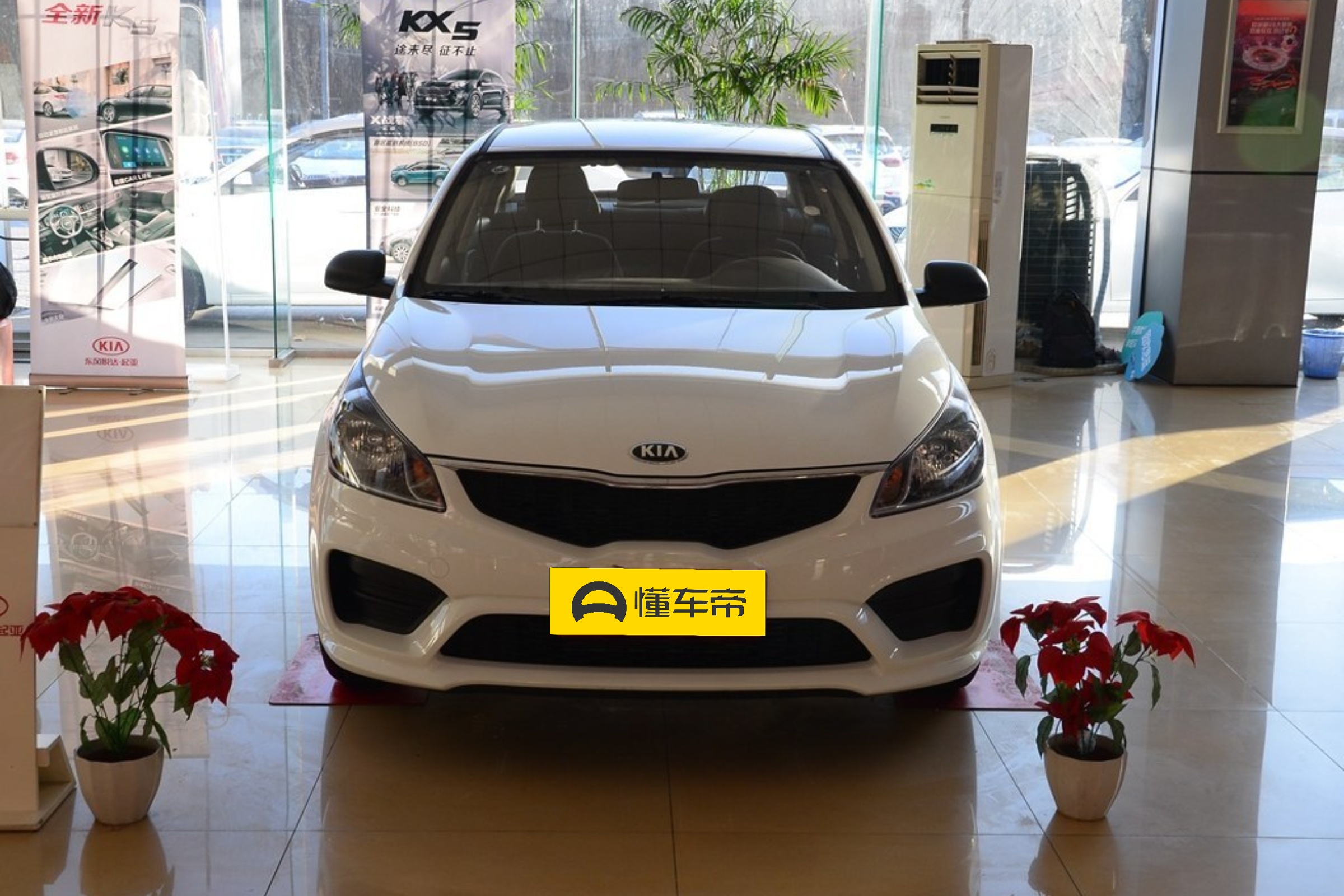 新款起亚k2最低价是多少,起亚K2车价