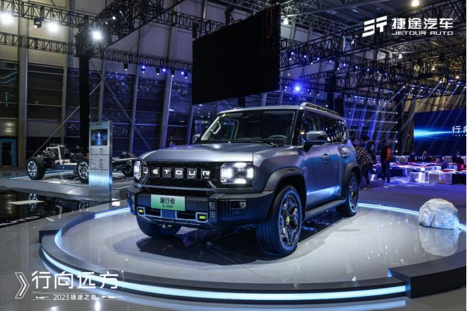 用实力定义旅途，做多元生活的探索者