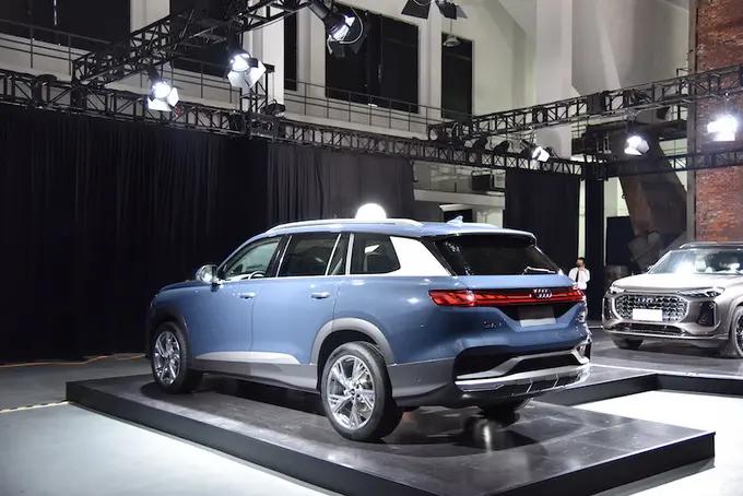 奥迪q62023燃油款落地多少钱,奥迪q6对比奥迪q7