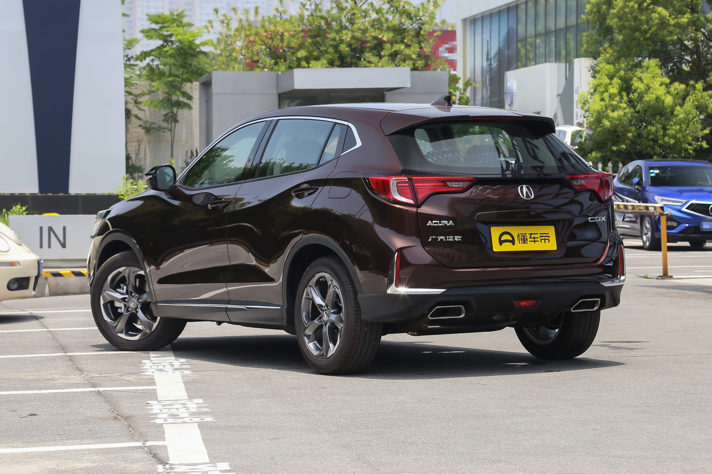 定位豪华的汽车品牌,定位高端车型推荐