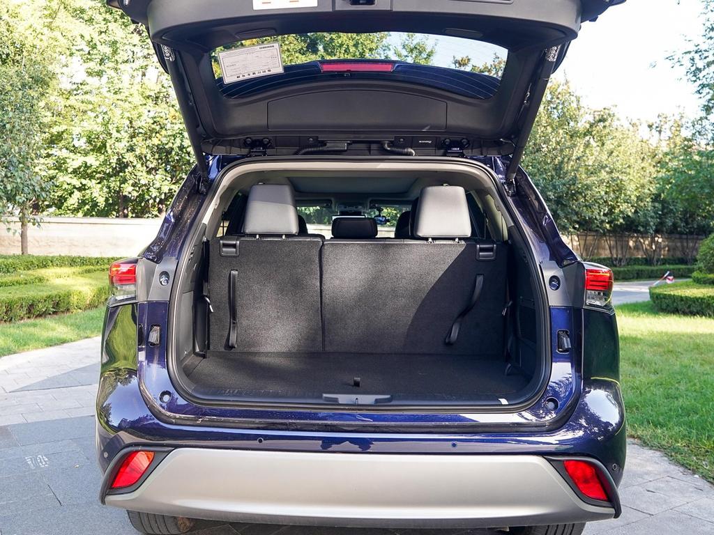 汉兰达全led矩阵式大灯,汉兰达原厂led灯什么样子的