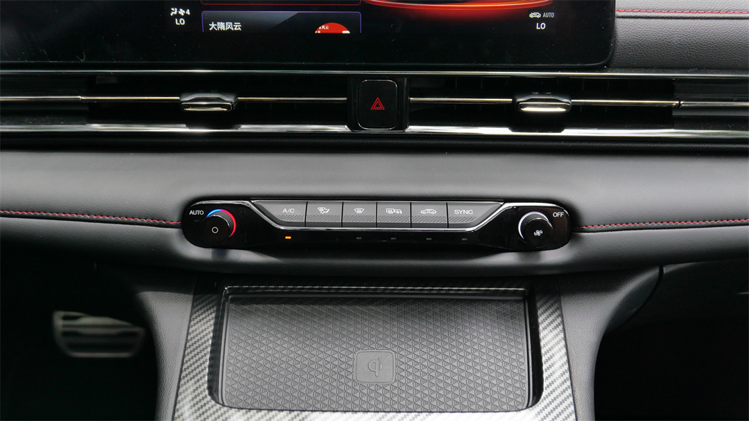 10万左右性价比高的车影豹,传祺影豹10万轿跑