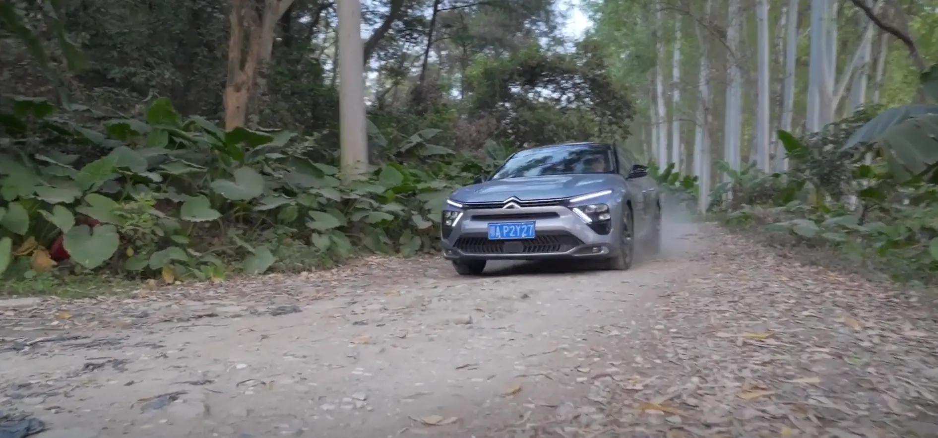 试驾凡尔赛c5x动力如何,最新雪铁龙凡尔赛c5x试驾