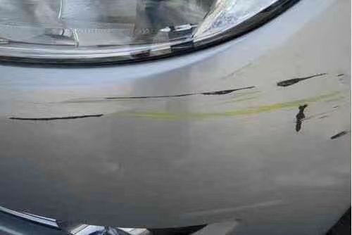 领克01黑色2019款车漆划痕100%修复,车漆被划了一道痕迹怎么修复